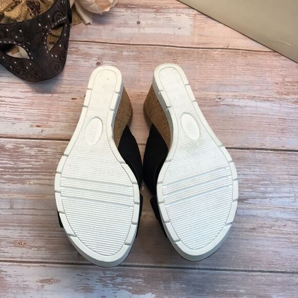 Anne Klein Women's Lexy Wedge Slip On Sandal 6 - Picture 5 of 7